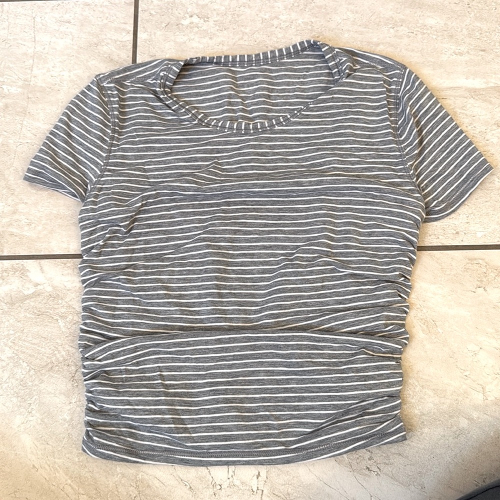 Gray and white striped cropped Lululemon shirt size 4